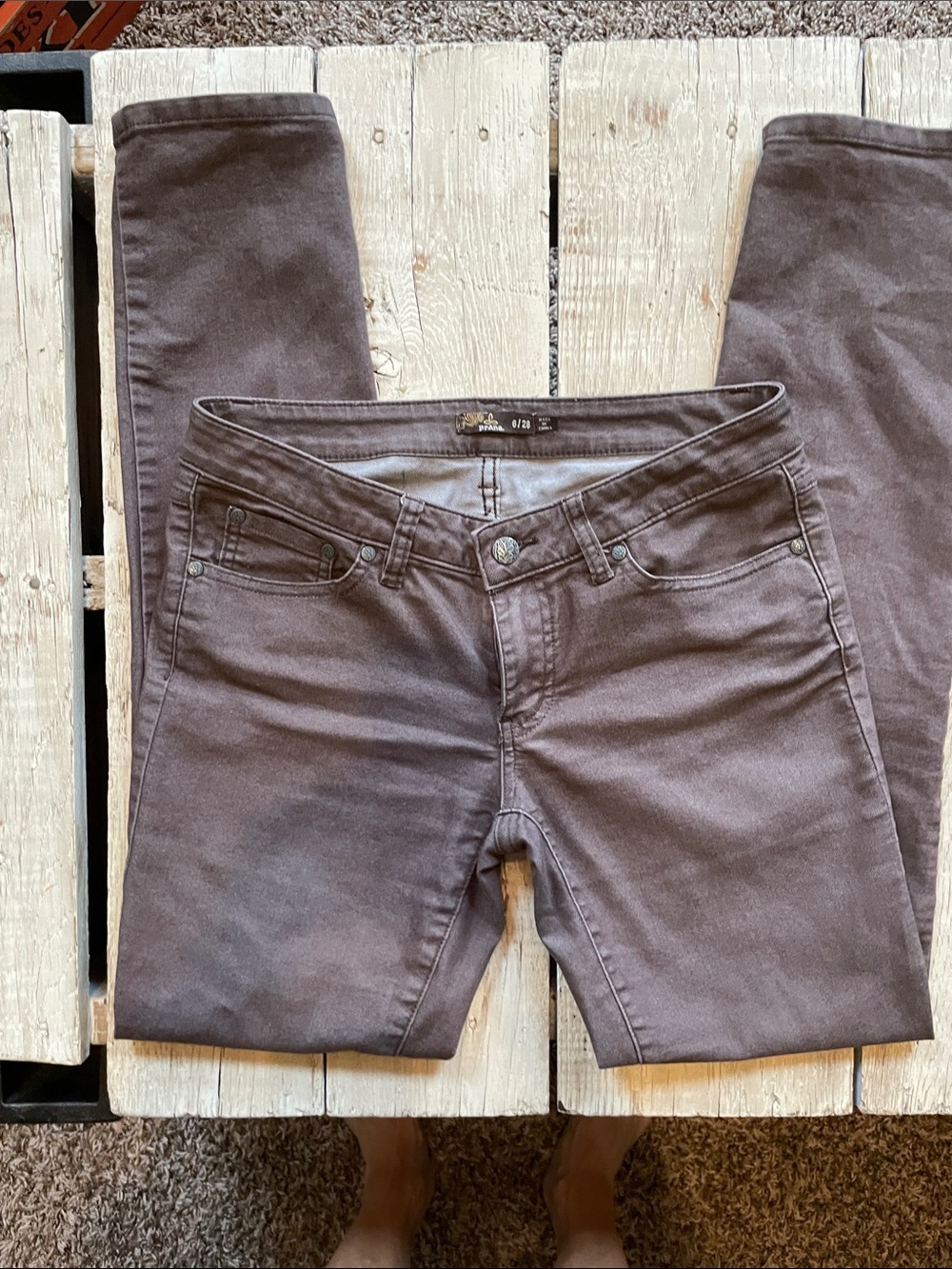 Prana Women's Chocolate Brown Skinny Jeans size 6/28